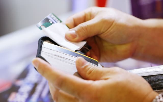 Beneficios y Riesgos de Usar Tarjetas de Crédito Responsablemente: Lo que Debes Conocer