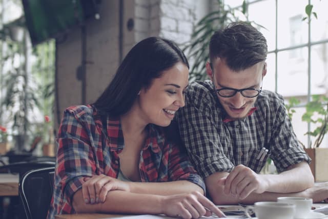 Control financiero para parejas jóvenes sin estrés ni complicaciones