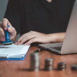 Cómo influyen las consultas frecuentes, pagos tardíos y préstamos en tu buró de crédito