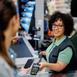 Secretos para sacarle jugo a las tarjetas en supermercados