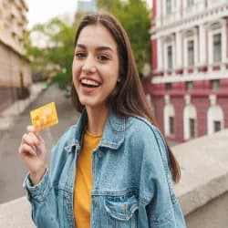 Requisitos para sacar tu primera tarjeta de crédito en México: lo que nadie te dice