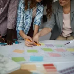 ¿Planes para el futuro? Ahorro para educación y vivienda