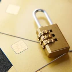 Cómo proteger tu información financiera en plataformas de marketplace